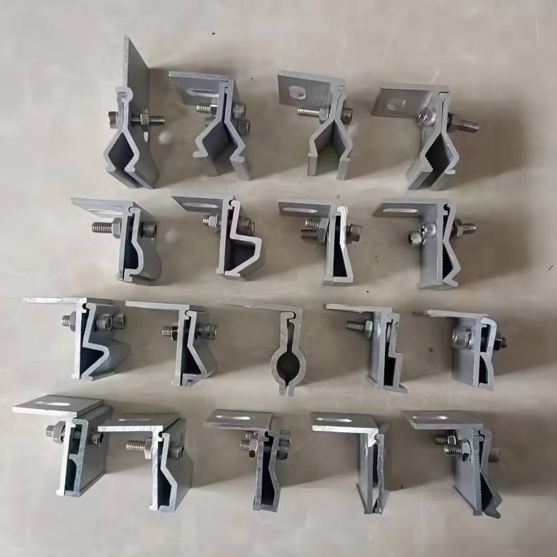 Angle Chi clamps, photovoltaic aluminum alloy profiles, roofs, color steel tiles, brackets, connecting accessories, solar rails, straight connections (7)1.jpg