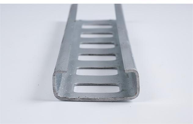 Q235 C-channel Shelf Bracket Cold Formed Profile PV Bracket Pipe Clamp Conduit 61×22 (5).jpg